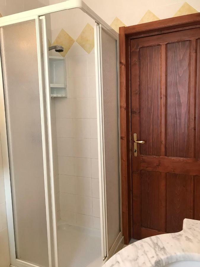 Villa Sardegna Vicino Ad Olbia "La Casa Nel Vicolo" Berchidda Exterior foto